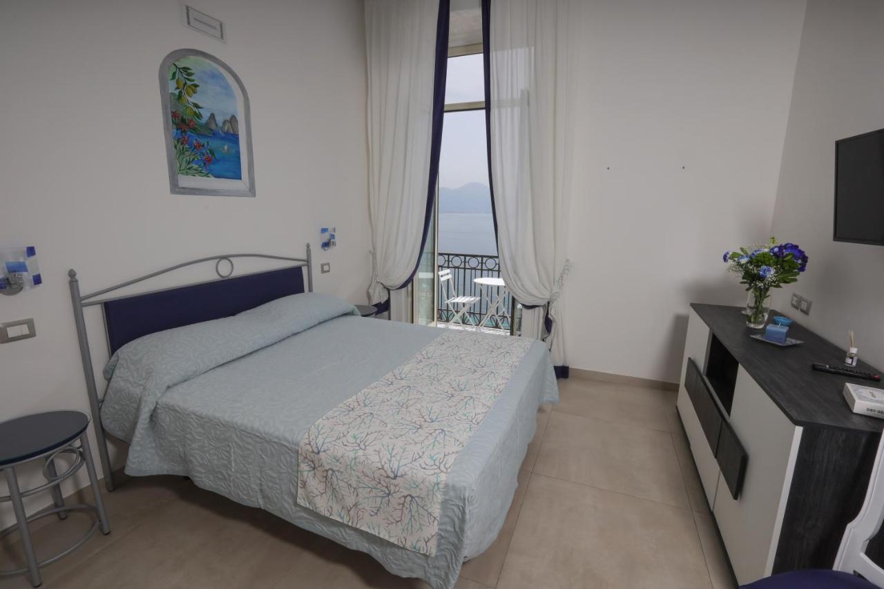 M'incanto Naples